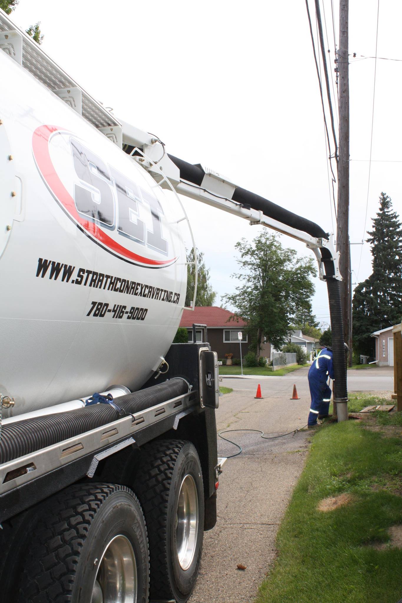 Hydrovac Trucks in Edmonton Removing waste